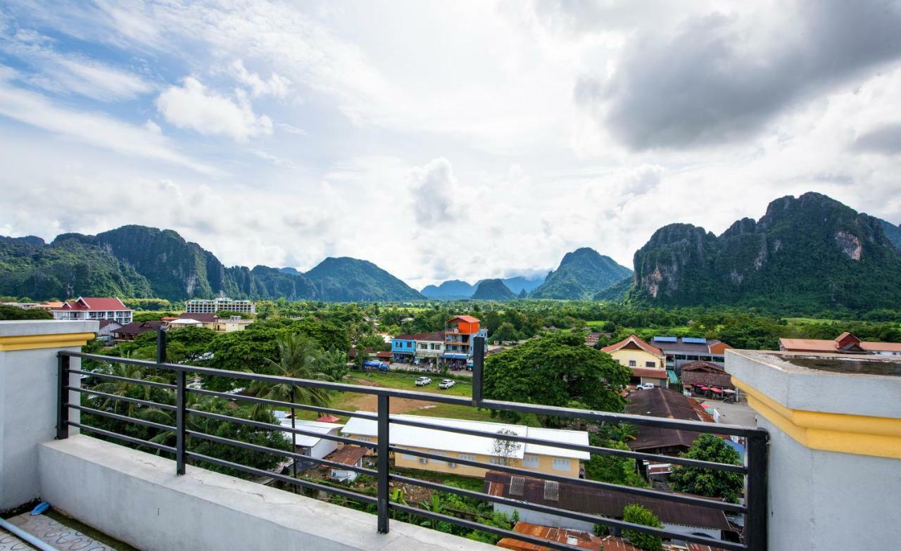 Annecy Hotel Vang Vieng Bagian luar foto