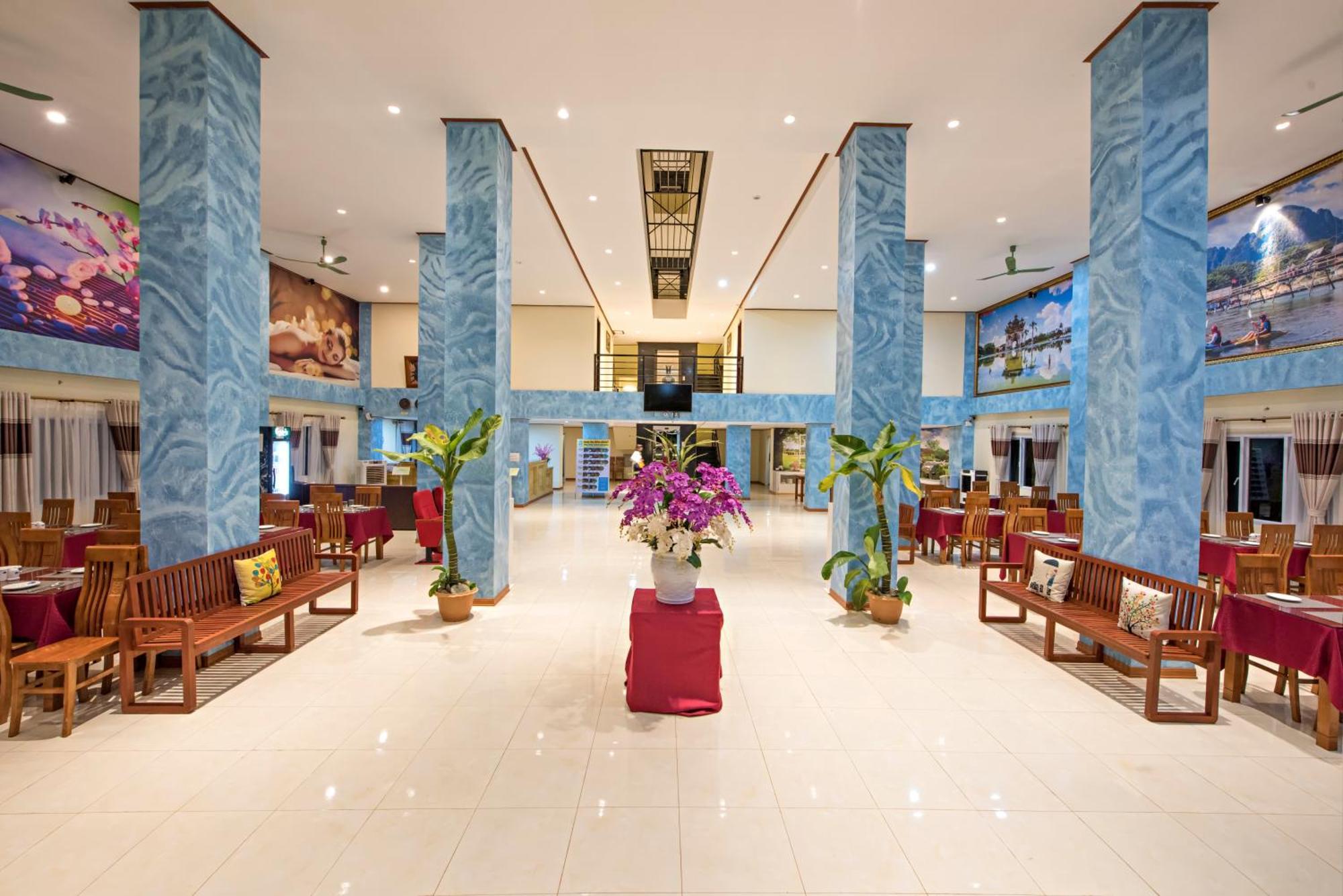 Annecy Hotel Vang Vieng Bagian luar foto