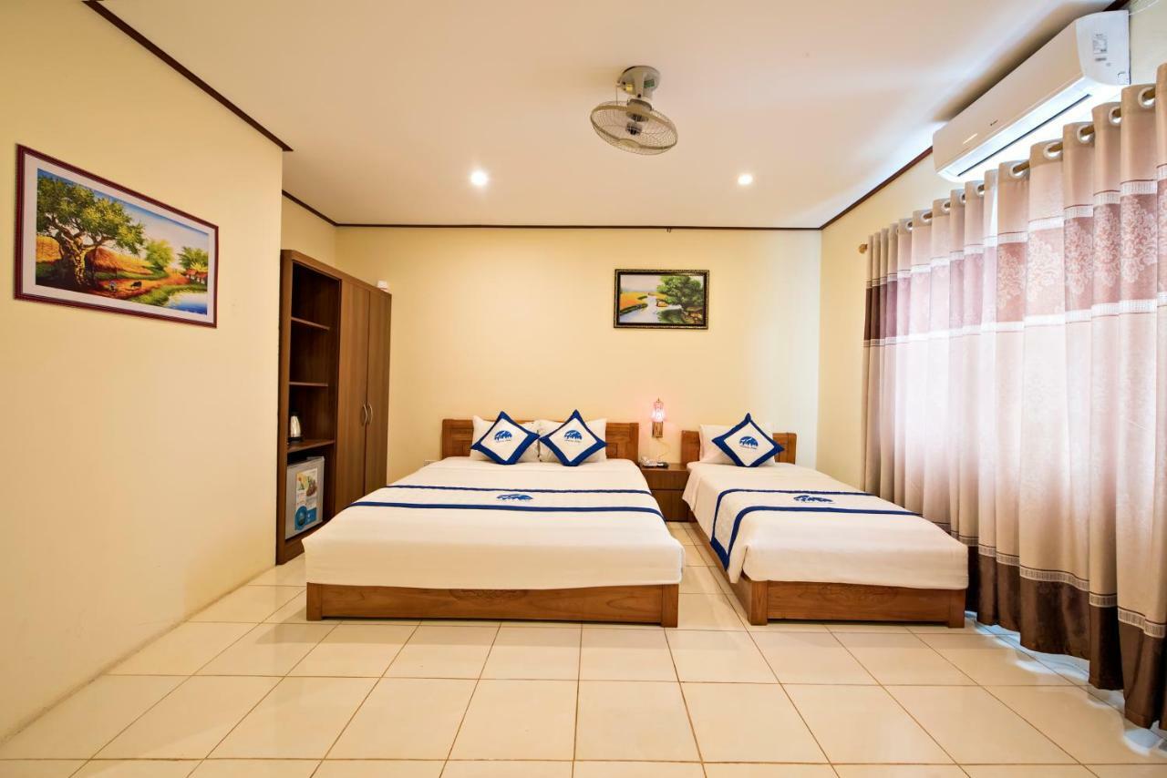 Annecy Hotel Vang Vieng Bagian luar foto